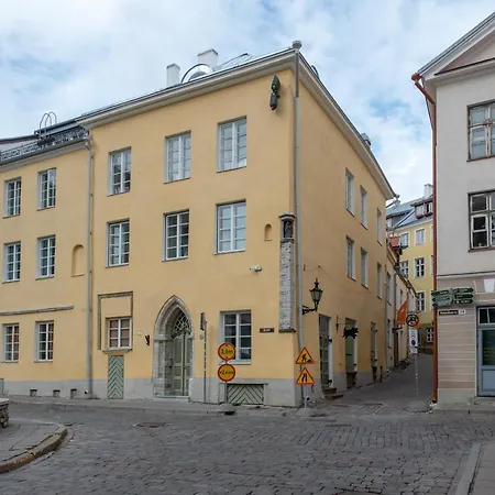 Dream Stay - Historical 3-Bedroom Apartment With Sauna & Fireplace Tallinna Exterior photo