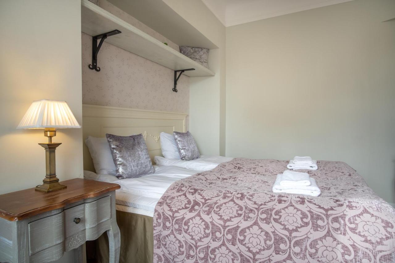 公寓 Dream - Historical 3-bedroom With Sauna & Fireplace